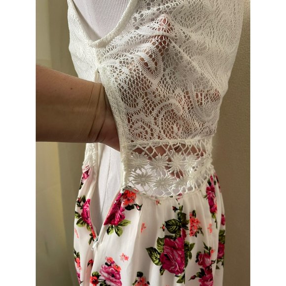 Rue 21 Creamy White Lace Top Floral lace & Colorful Floral Bottom Sleeveless Sun - Picture 12 of 14
